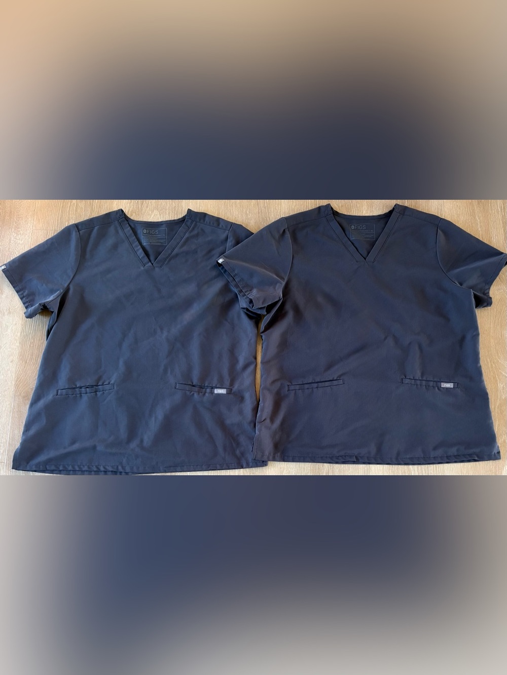 2 FIGS TECHNICAL COLLECTION XLARGE CASMA SCRUB TOP W/ FRONT POCKETS GREY GRAY